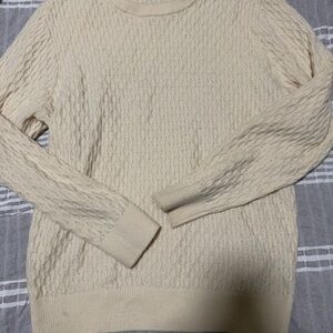 Abercrombie & Fitch Cream Cable Crewneck Sweater